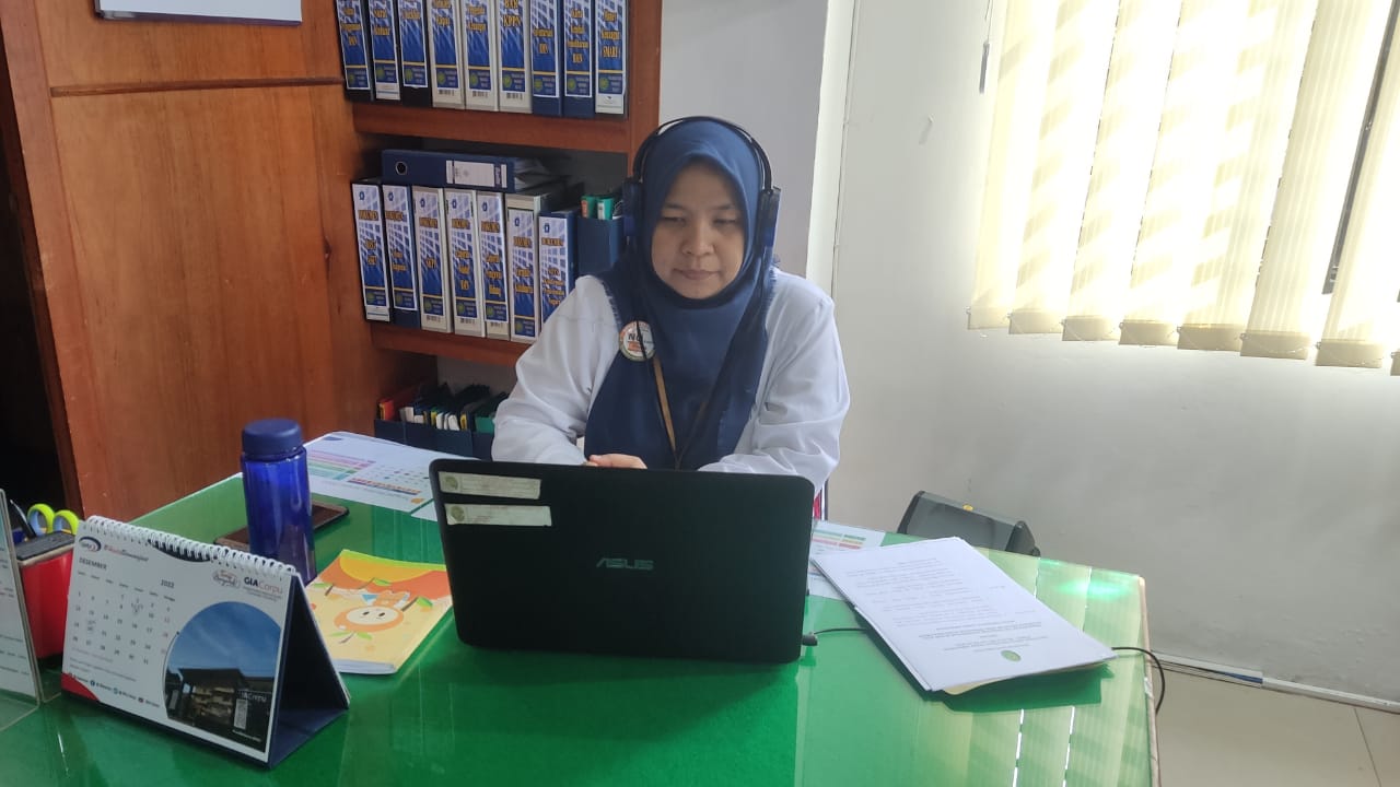 foto bu rina 1