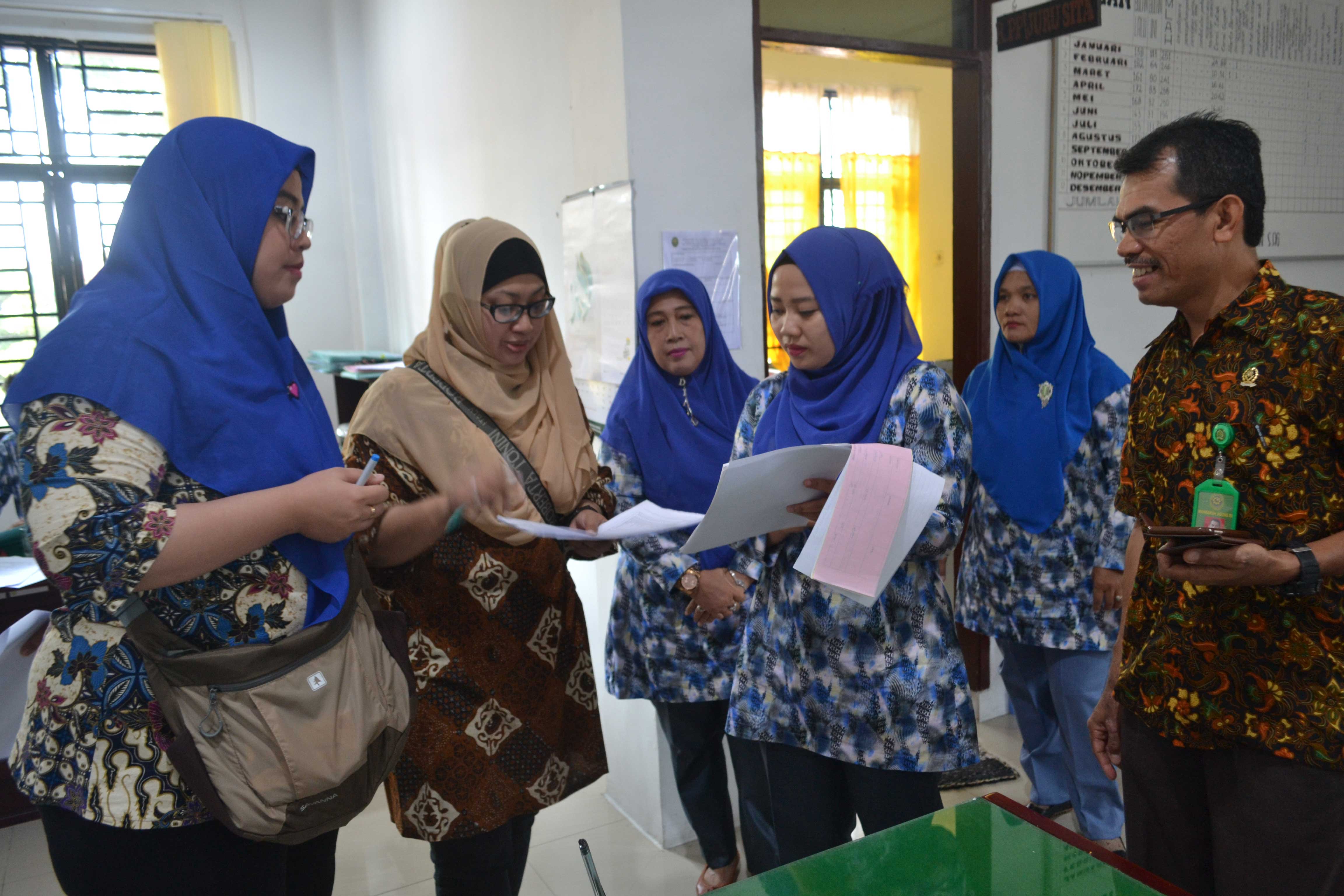 Kunjungan4